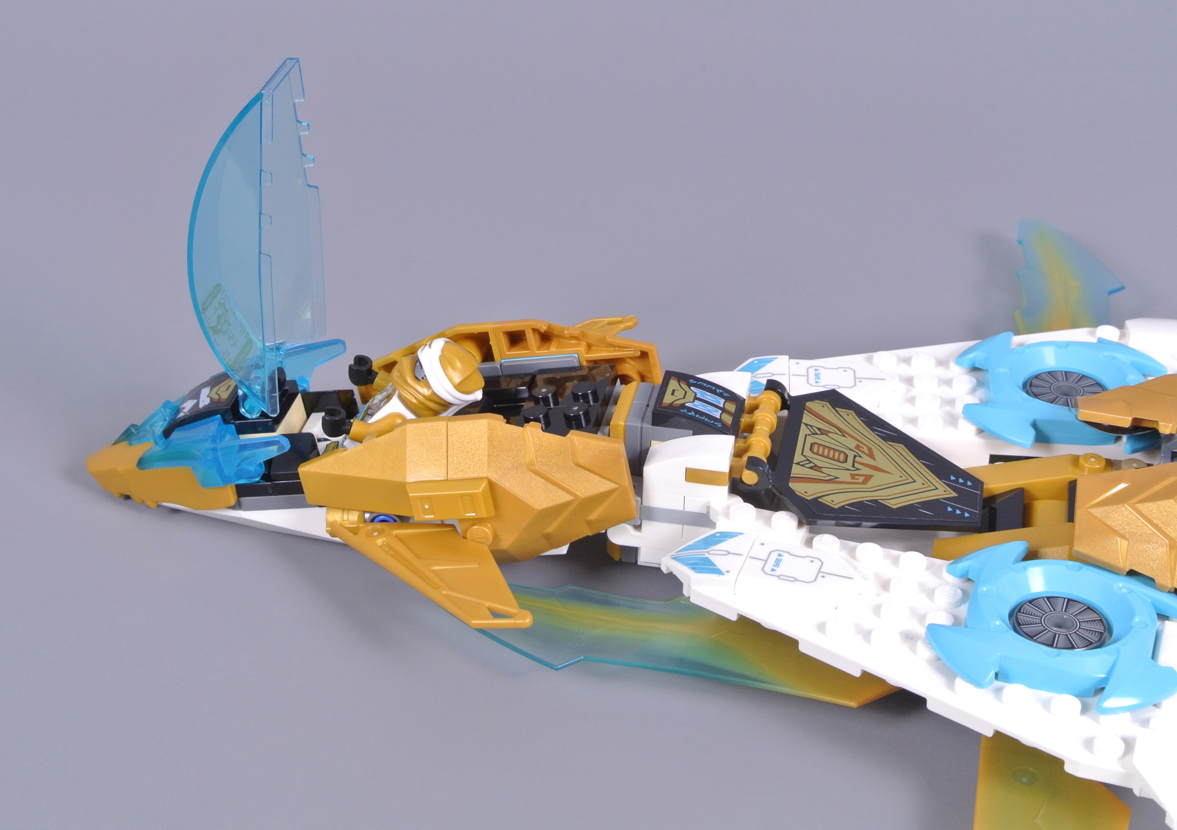 LEGO Ninjago 71770 Zane's Golden Dragon Jet review | Brickset